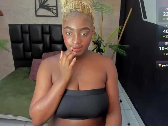 alanabonny on BongaCams 