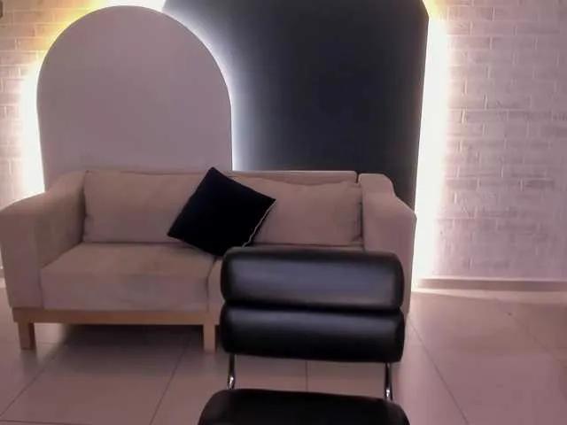 ArianaMonroe on BongaCams 