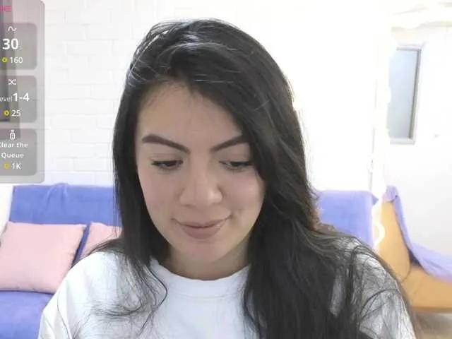 Coraline-tay on BongaCams