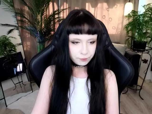 DianaVi on BongaCams