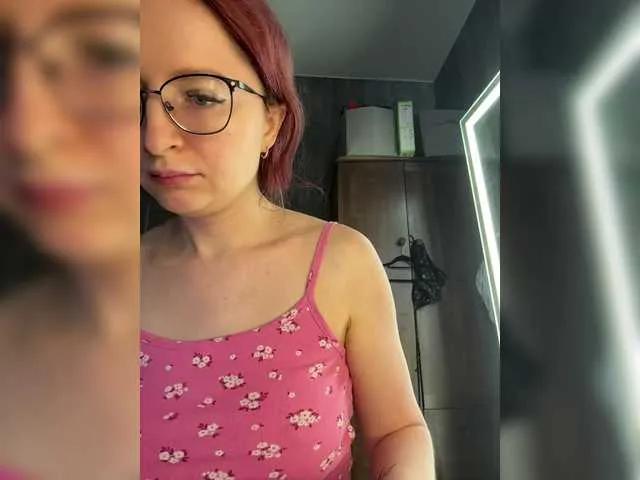 emma4you on BongaCams 