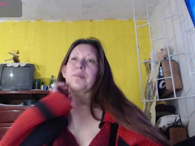 evatoms on BongaCams
