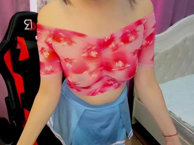 LianaYun on BongaCams