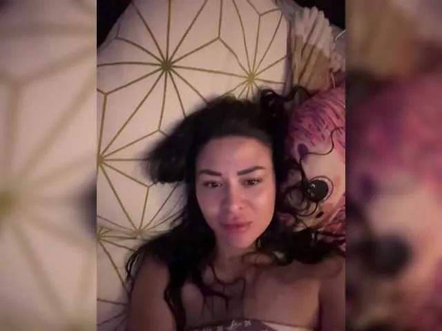 Lili-Lindy on BongaCams 