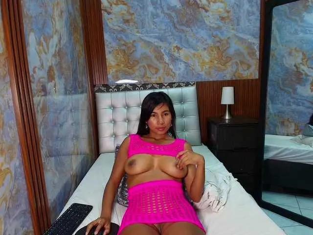 Mady29 on BongaCams
