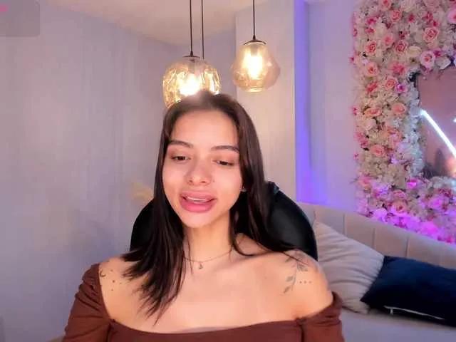 MaraRicci on BongaCams