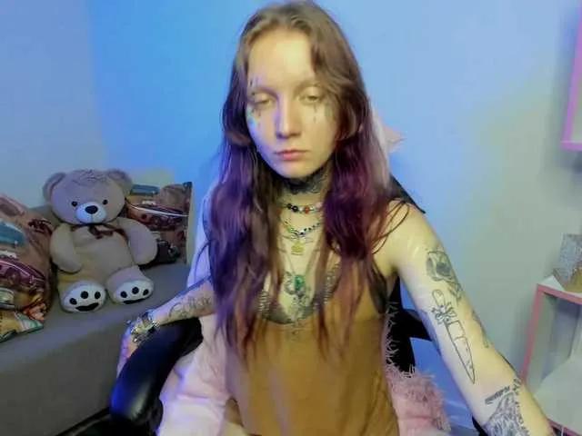Mary-Xextra on BongaCams