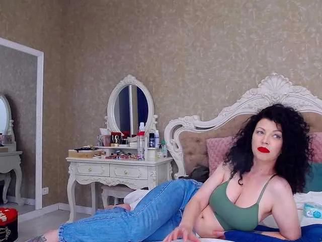 NataliaRed on BongaCams