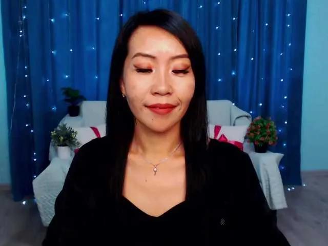 Sarahsexygirl on BongaCams
