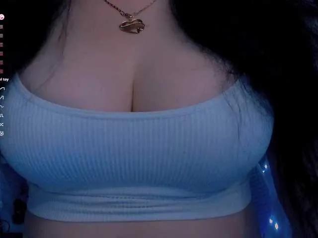 xcrystalxx on BongaCams
