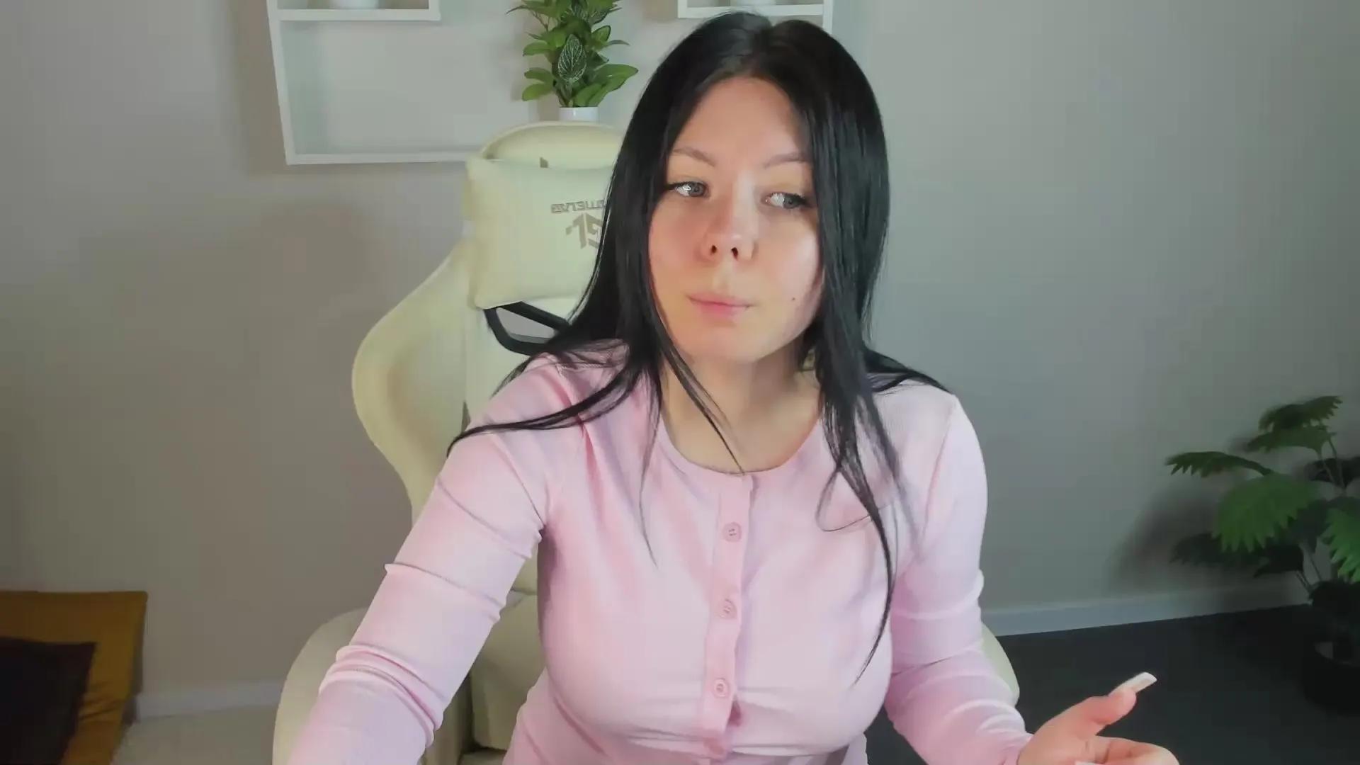 Amely_Lil on Cam4