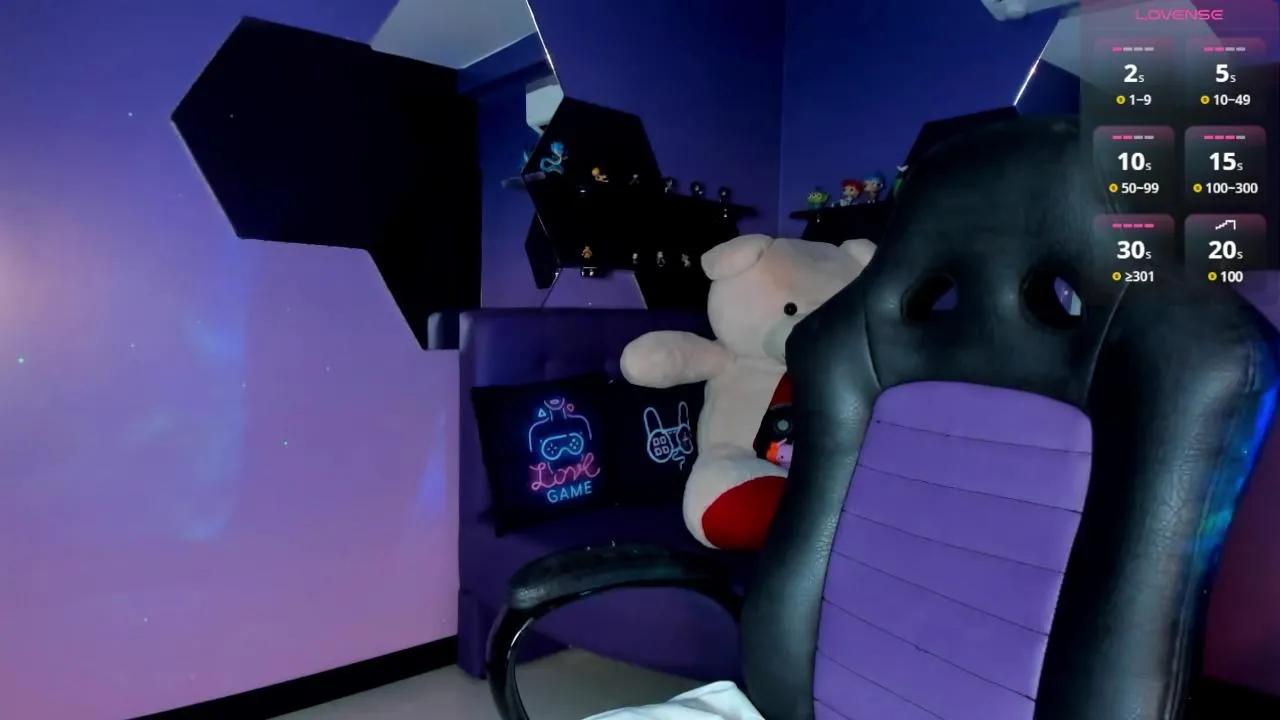 Bambi_cutee on Cam4 