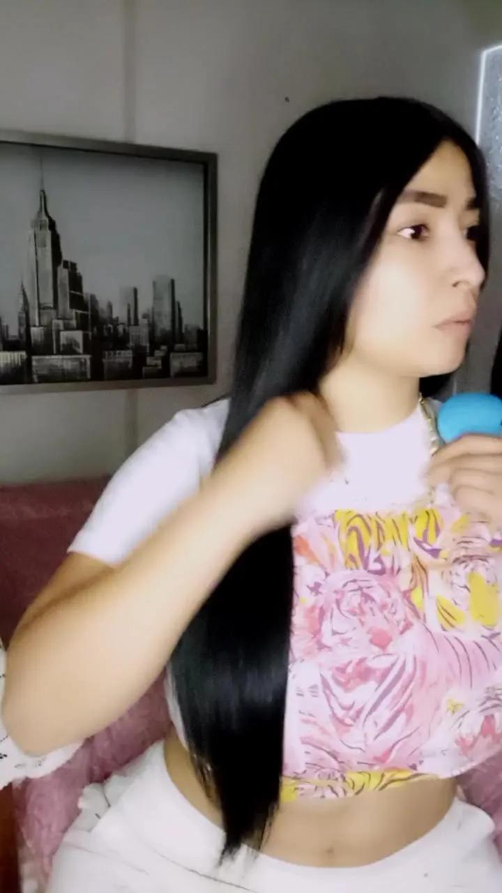 Bebeciitaaa on Cam4 