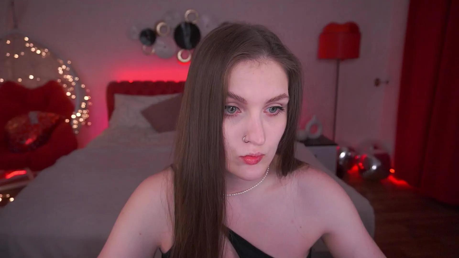 EmmyCharm on Cam4 