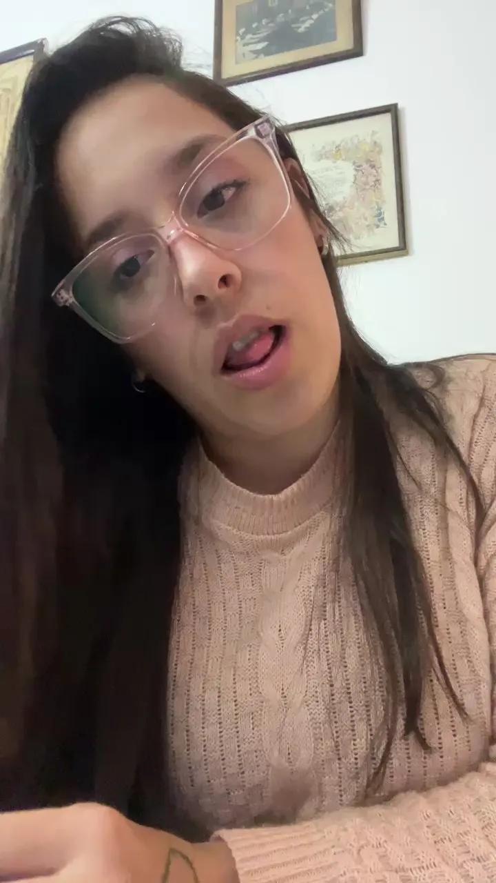 evelyn96 on Cam4 