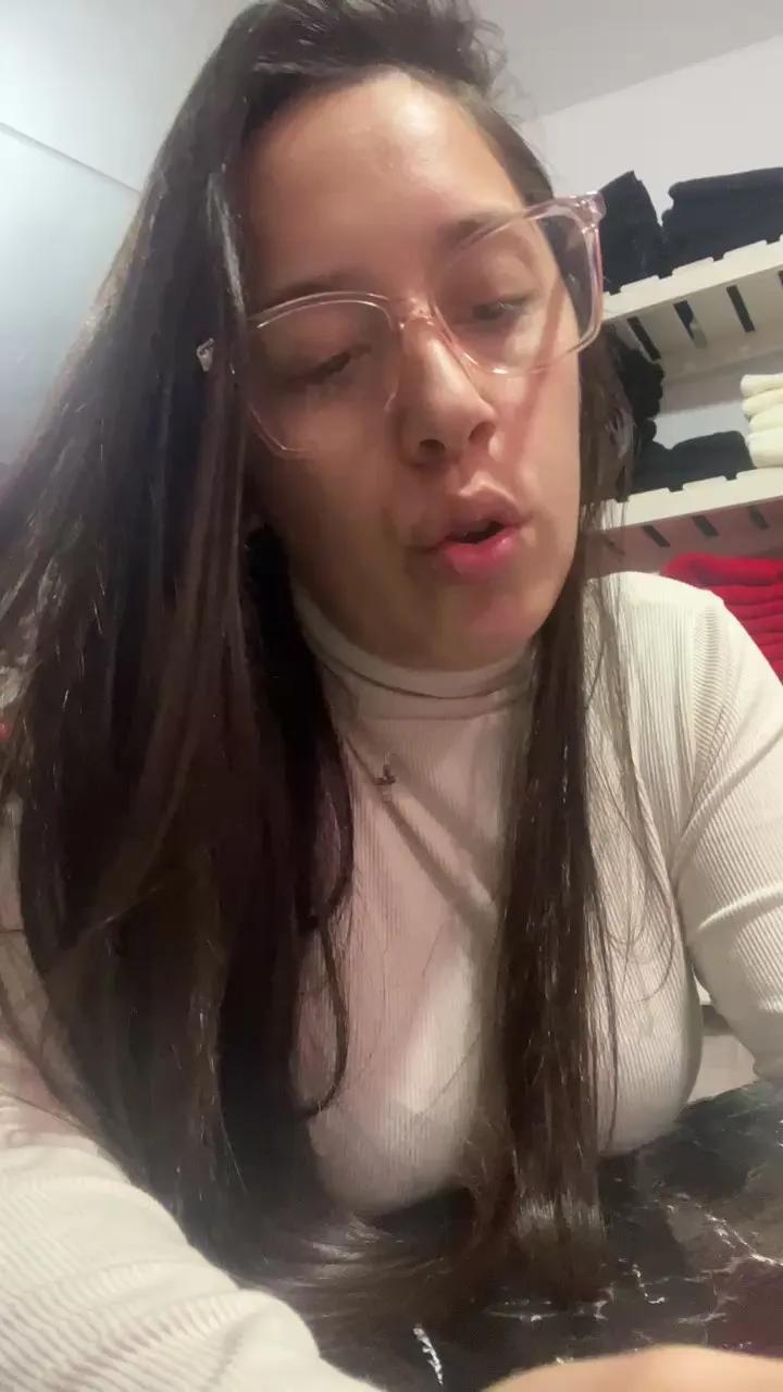 evelyn96 on Cam4
