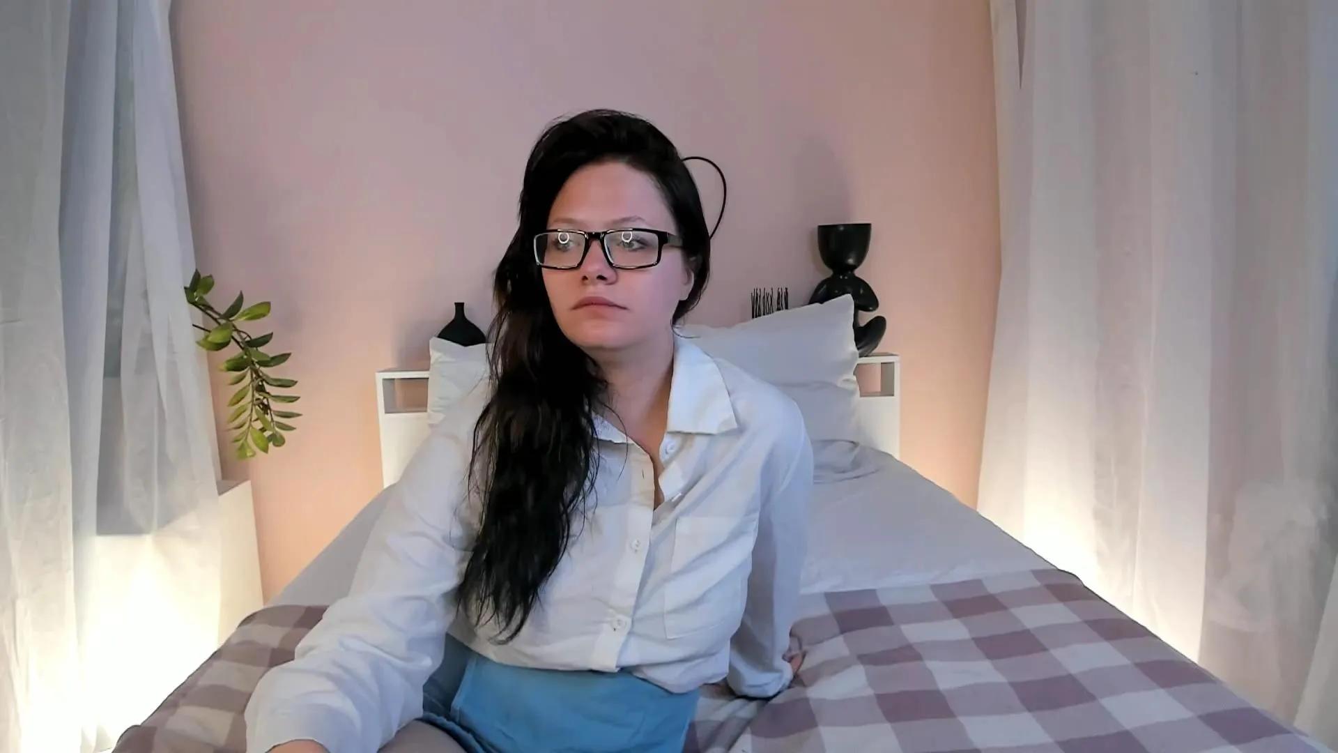 Lolly_Rolly on Cam4 
