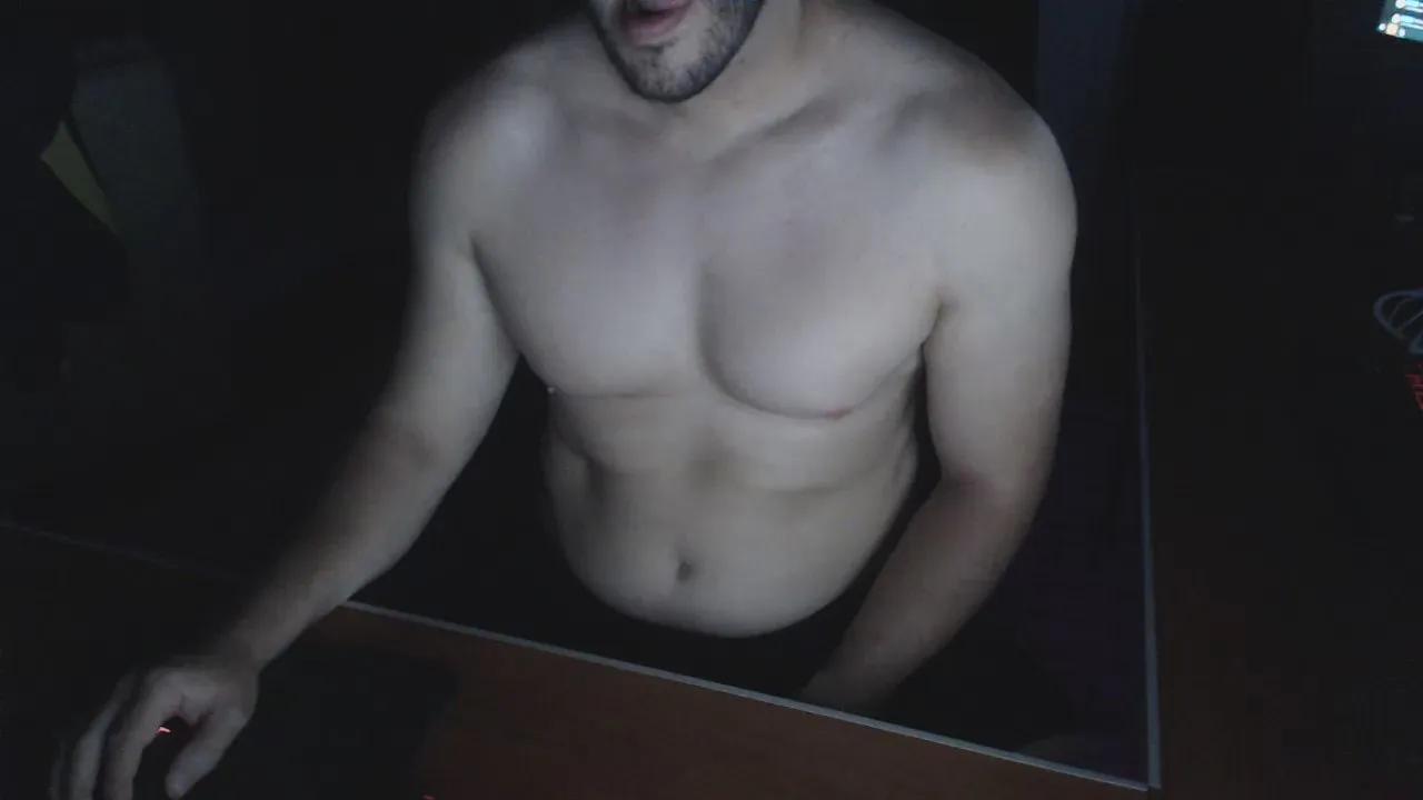 luquitas_85 on Cam4 