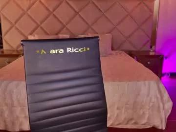 mararicci on Chaturbate 