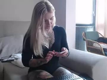 tattoobbgirl on Chaturbate 