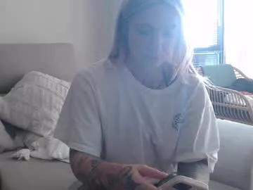 tattoobbgirl on Chaturbate 