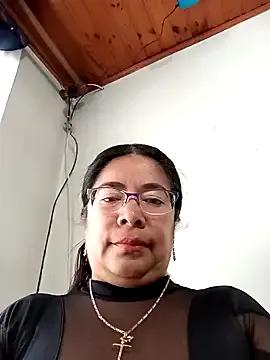 __valentina18 on StripChat 
