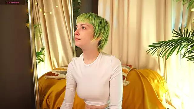 agathakisa on StripChat 