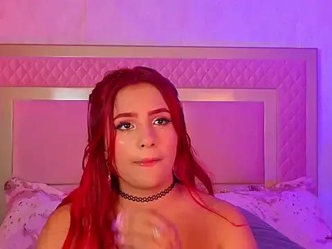 AlanaOdison on StripChat 