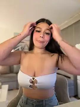 Alyshanon18 — Group on StripChat