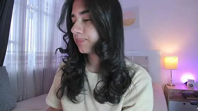 annadu011 on StripChat 