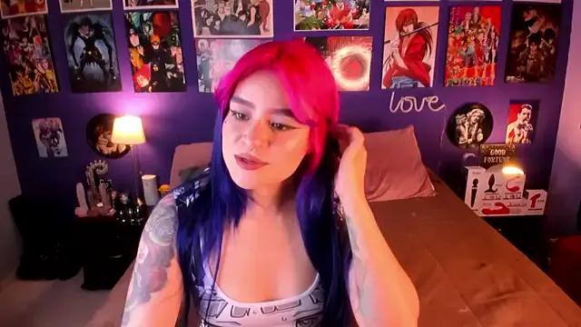 anne_cross on StripChat