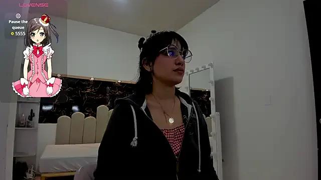 Annyrosee on StripChat 