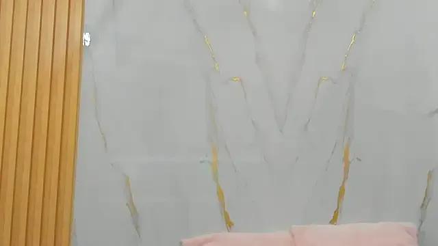 AriaBelle on StripChat 