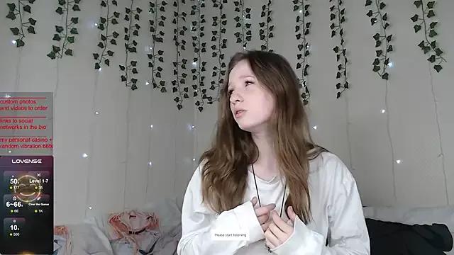b4by_Emilia on StripChat 