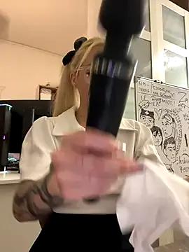 babydolll on StripChat 