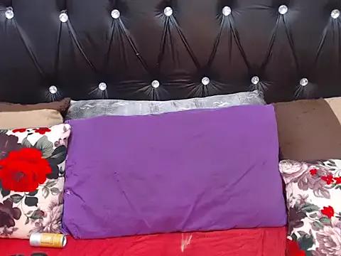 BootyClitXX on StripChat 