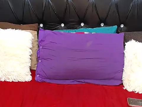 BootyClitXX on StripChat 