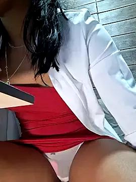 Doll_Loren on StripChat 
