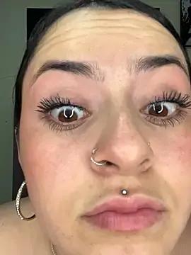Emmie_Hot on StripChat 