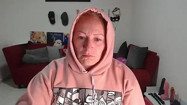 emperabigbootybigass — play ass 1 finger