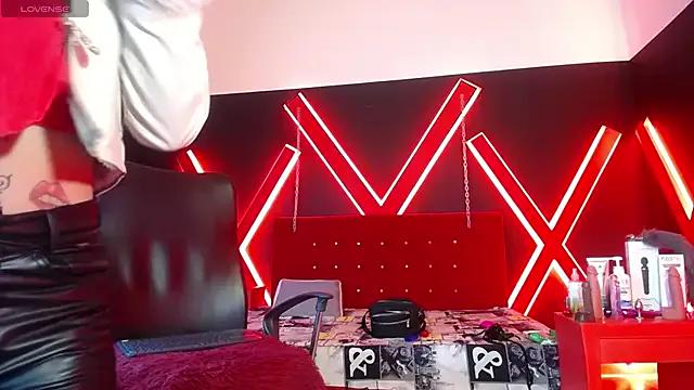 engel_devil on StripChat 