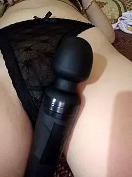 Haralushiaaa — Freechat on StripChat