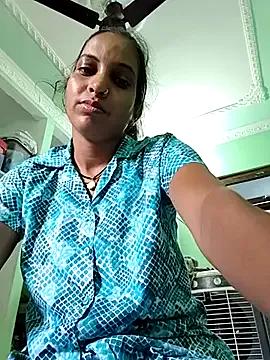 Hotty-Nidhi on StripChat 