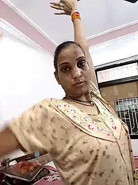 Hotty-Nidhi on StripChat 