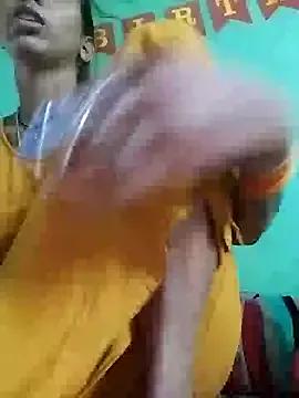 Hotty-Nidhi on StripChat 