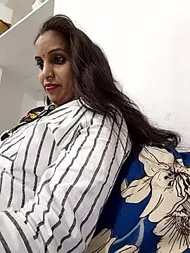 Hotty-Nidhi on StripChat 