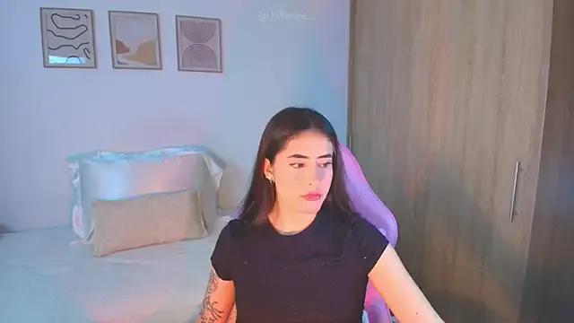 iriswest_ on StripChat 