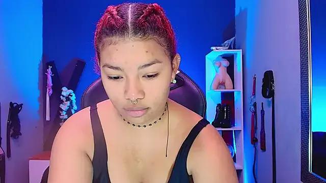 JadaRoberts on StripChat 