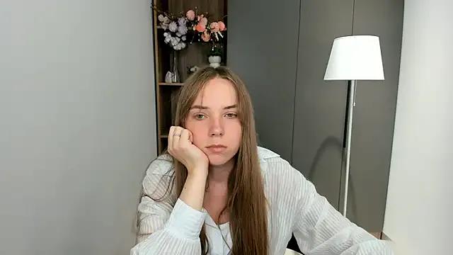 KarriBrownd on StripChat 