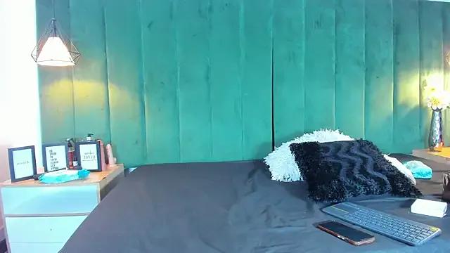 kittyy_milk_001 on StripChat 